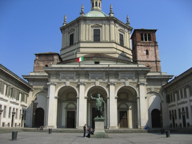 Basilica.of.San.Lorenzo.Milan. Front